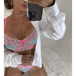 Conjunto Bella
