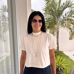 T-shirt Feminina Cropped Gol... - XICA STORE