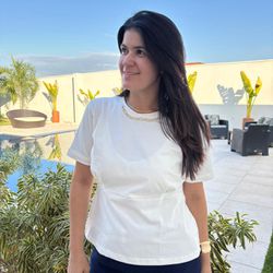 T-Shirt Feminina Sunny - Off... - XICA STORE