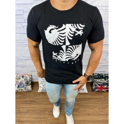 Camiseta Cavalera Preto⭐ - CAV22 - Out in Store