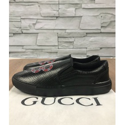 Sapatênis Gucci - Slip-On⭐ - RTDF74 - Out in Store