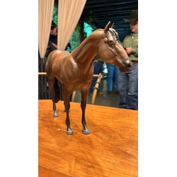Escultura em Miniatura - AIM TÁ FAME - 18362 - PROTEC HORSE - A LOJA DOS GRANDES CAMPEÕES