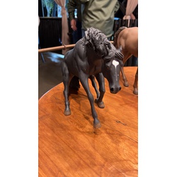 Escultura em Miniatura - BIG PAPI (Esbarrando) - 1... - PROTEC HORSE - A LOJA DOS GRANDES CAMPEÕES