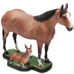 Escultura Miniatura de Égua com Potrinho Quarto de Milha - Selaria Pinheiro