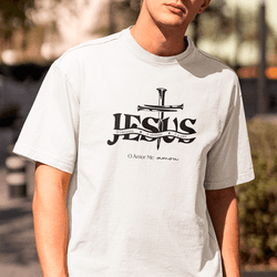 Camiseta Básica O Amor Me Amou - Aurora Clothing