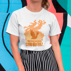 Camiseta Básica Sou da Luz Não das Trevas - Aurora Clothing