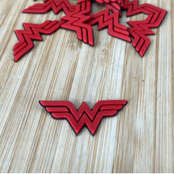 Aplique Emborrachado Mulher Maravilha Vermelho 2cm... - CHAMMA FESTA
