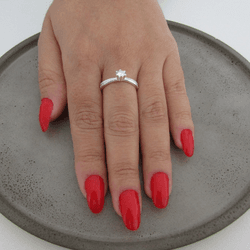 SolitÁrio ZircÔNIA 4mm 2 Aros 1 Liso e Outro Traba... - C Martiniano Joias
