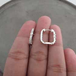 Argolinha Retangular 17x14 De Click Com Zirconia C... - C Martiniano Joias