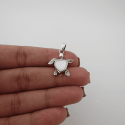 Pingente Tartaruga Coração Madre Perola - 26776 - C Martiniano Joias