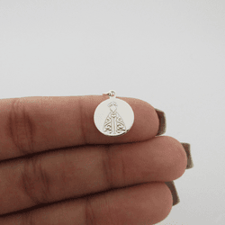 Pingente Medalha Pequena Redonda Nossa Senhora Las... - C Martiniano Joias