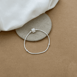PULSEIRA PANDORA FIO RÍGIDO FECHO OVAL CRAVEJADO 2... - C Martiniano Joias