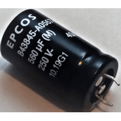 Capacitor Eletrolítico 560uF / 250V - COPEL ELETRONICA