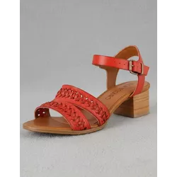 Sandália de Salto em Couro Vermelho - Flor de Couro | Sandálias e Botas Femininas