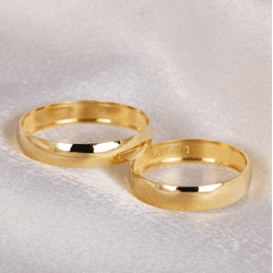 Par de Alianças Casamento Ouro 18K Tradicional 4,0... - Gerlu Joias