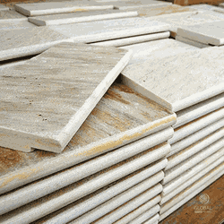 Borda Boleada Pedra São Tomé Mesclada - 37 X 57cm - Plaza Revestimentos 