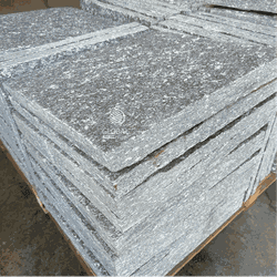 Pedra Miracema Cinza 23 x 47cm - GLOBAL PEDRAS