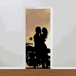 Adesivo para Porta - Casal de Motoqueiros - 052b01 - Inter Adesivos Decorativos