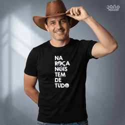 Camiseta Na Roça Tem de Tudo Preta - JOÃO RURAL