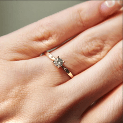 666 - Anel de Noivado Porto Zircônias - Joias MB Loja Oficial