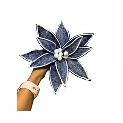 Flor Natalina Poisentia Veludo Azul Com Branco - 4... - BARBIZAN DECORE