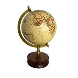 Globo Decorativo Base De Madeira E Metal Dourado 2... - BARBIZAN DECORE