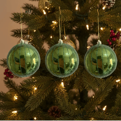 Jogo 3 Bolas De Natal Verde Perolada 10cm Decoraçã... - BARBIZAN DECORE