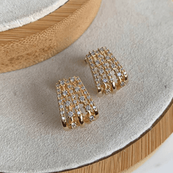 Brinco ear cuff cravejado - B85898 - Lojas das Revendedoras