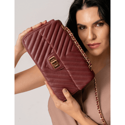 Bolsa Kiara Média Chevron Couro Cabernet com Ferra... - Look My Bag