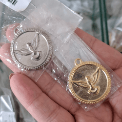 PINGENTE REDONDO ESPIRITO SANTO SEM RESINA ML6025 ... - Metal Light