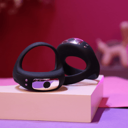 Black Ring - Anel Com Vibro - Quero Vibrar