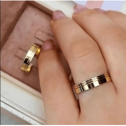 Par de Alianças em ouro 18K - REINOAUI