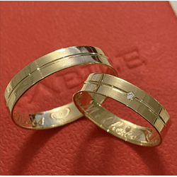 Par de Alianças em ouro 18K - REINOAUI