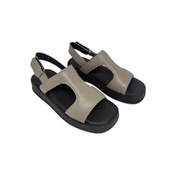 Sandália Aiko - Fendi - A de Acessórios | Sapatos Femininos
