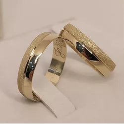 Aliança Ouro 18k 4mm com Canaleta Lisa e Diamantad... - Almeida Prada