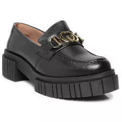 Sapato Mocassim Feminino Em Couro Preto Sola Trato... - Ferrile