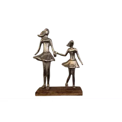 ESCULTURA MÃE E FILHA MADEIRA / ALUMÍNIO - FLUZÃO CONSTRUÇÃO