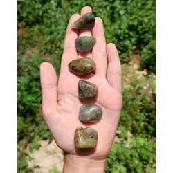 LABRADORITA ROLADA - PEDRA DA MAGIA - Ktw Cristais