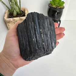 TURMALINA NEGRA 667G 9CM - PEÇA ÚNICA - Ktw Cristais
