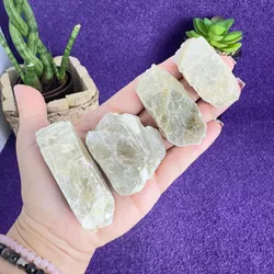 PEDRA BRUTA MICA DOURADA 20 A 50G - ABRE CAMINHOS - Ktw Cristais