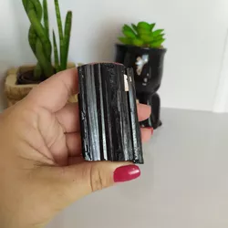 PEDRA BRUTA TURMALINA NEGRA Nº 5 - PROTEÇÃO - Ktw Cristais