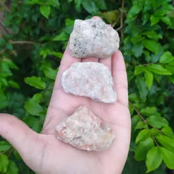 PEDRA DO SOL BRUTA G – BRILHO PESSOAL - Ktw Cristais