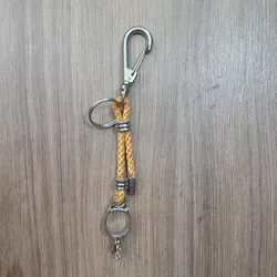 Porta Celular em Couro Entalhado 