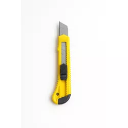 Estilete Plástico Largo 18mm Ômega - Loja Caravelas