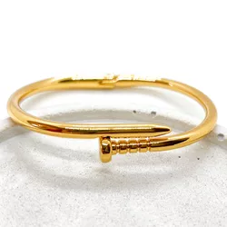 Bracelete Prego Liso Banhado a Ouro - Vila das Pratas e Semijoias 