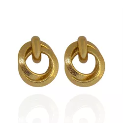 Brinco Dois Círculos Texturizados Banho de Ouro 18... - Kumbayá Joias