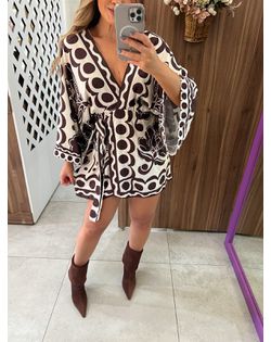Vestido Curto Estampado Floral Arabesque Farm - 59... - Closet