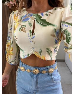 Blusa Cropped Estampada Com Mangas 3/4 E Recortes ... - Closet