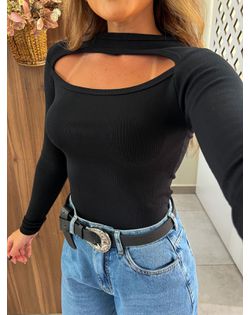 Blusa Preta Ombro a Ombro Com Abertura Dadri - 262... - Closet