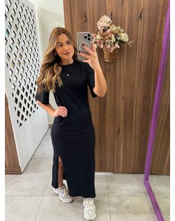 Vestido Preto Midi Comfort com Fenda Colcci - 2626... - Closet